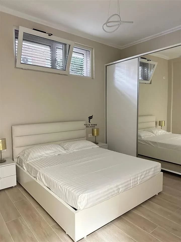APARTAMENT ME QERA 1+1 OXHAKU 50.000 LEKE 3