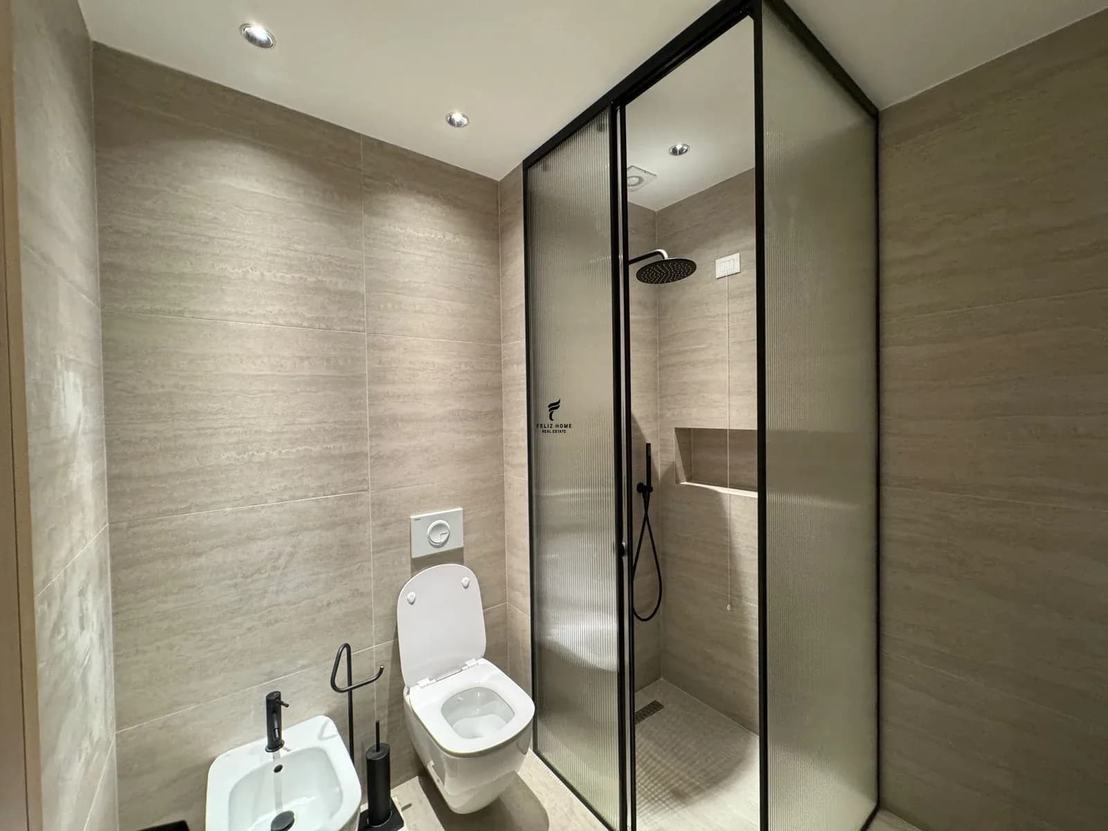APARTAMENT ME QERA 1+1 KOMUNA E PARISIT 85.000 LEKE 4