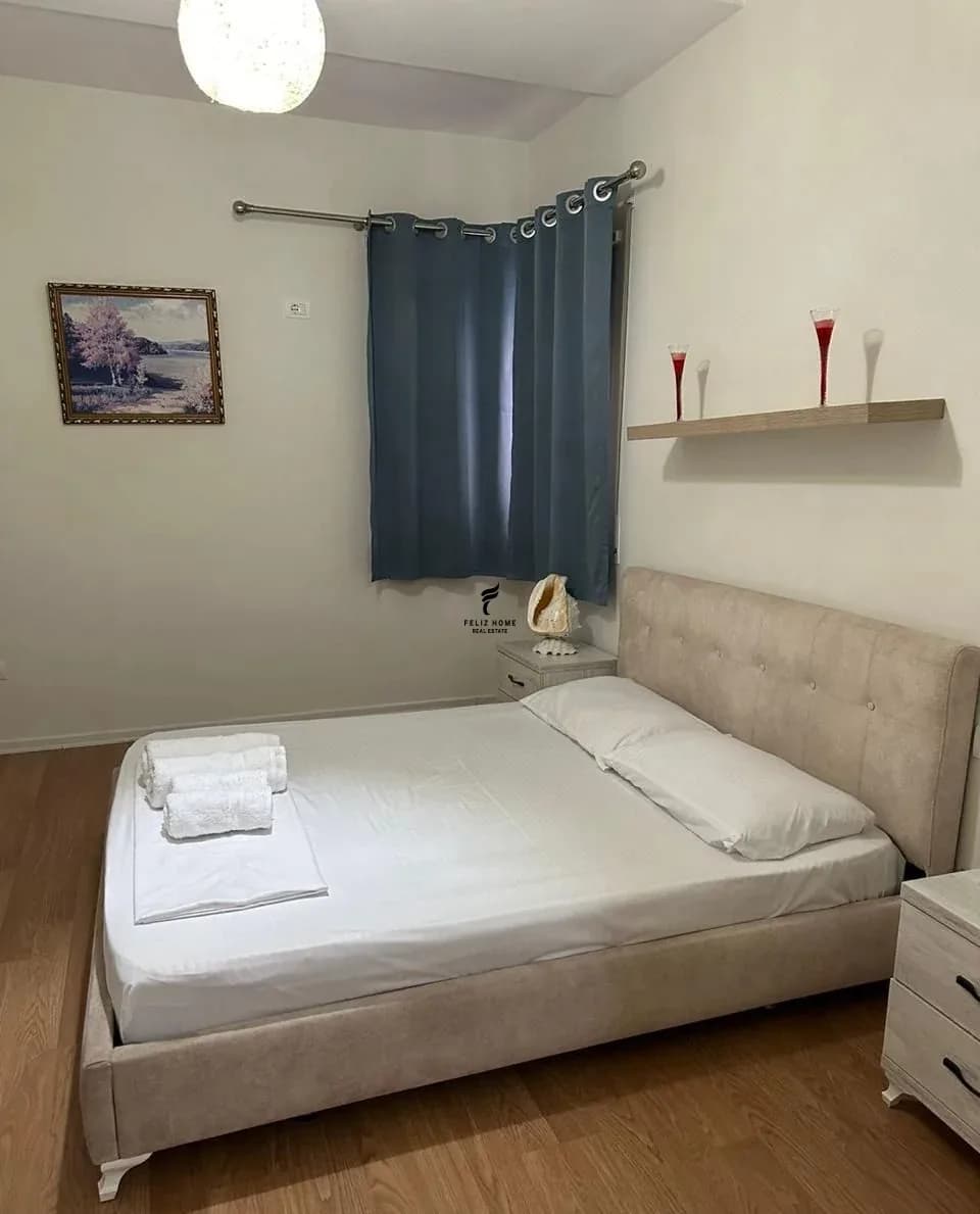 APARTAMENT ME QERA 1+1 BRRYL 50.000 LEKE 3