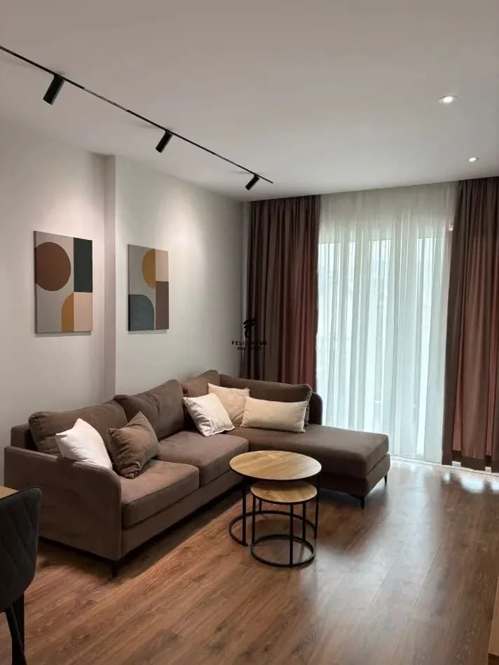 APARTAMENT ME QERA 1+1 RRUGA DRITAN HOXHA 57.000 LEKE