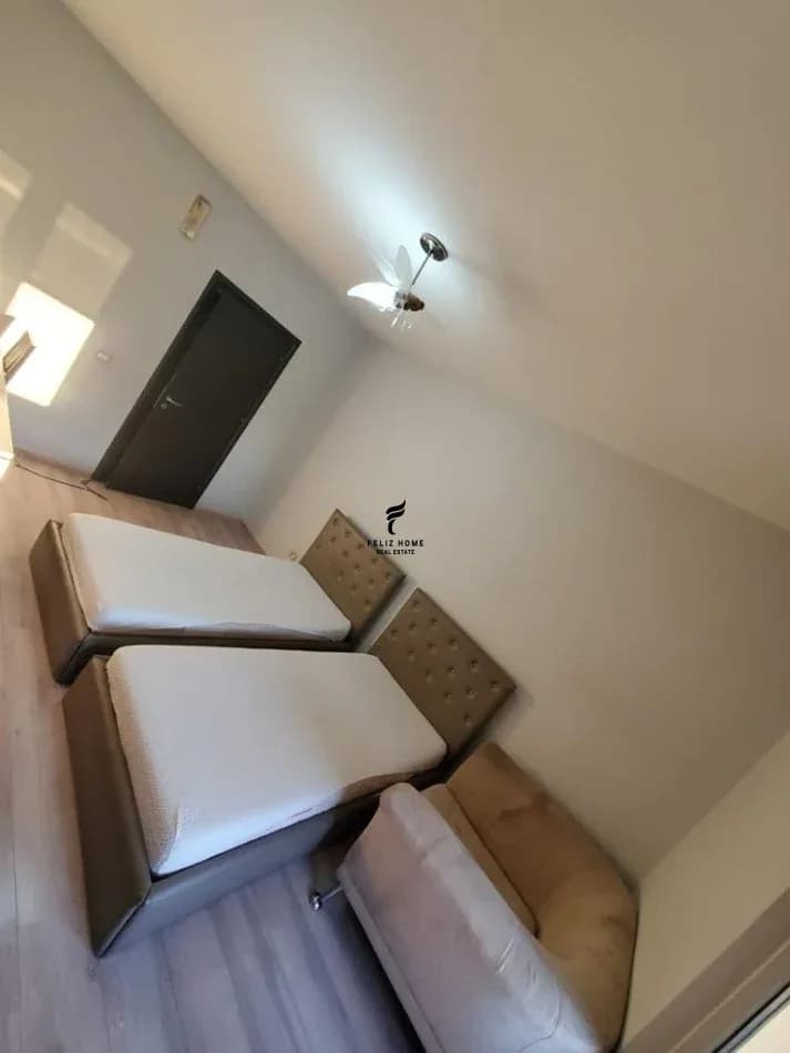 APARTAMENT ME QERA 2+1 PAZARI I RI 60.000 LEKE 4