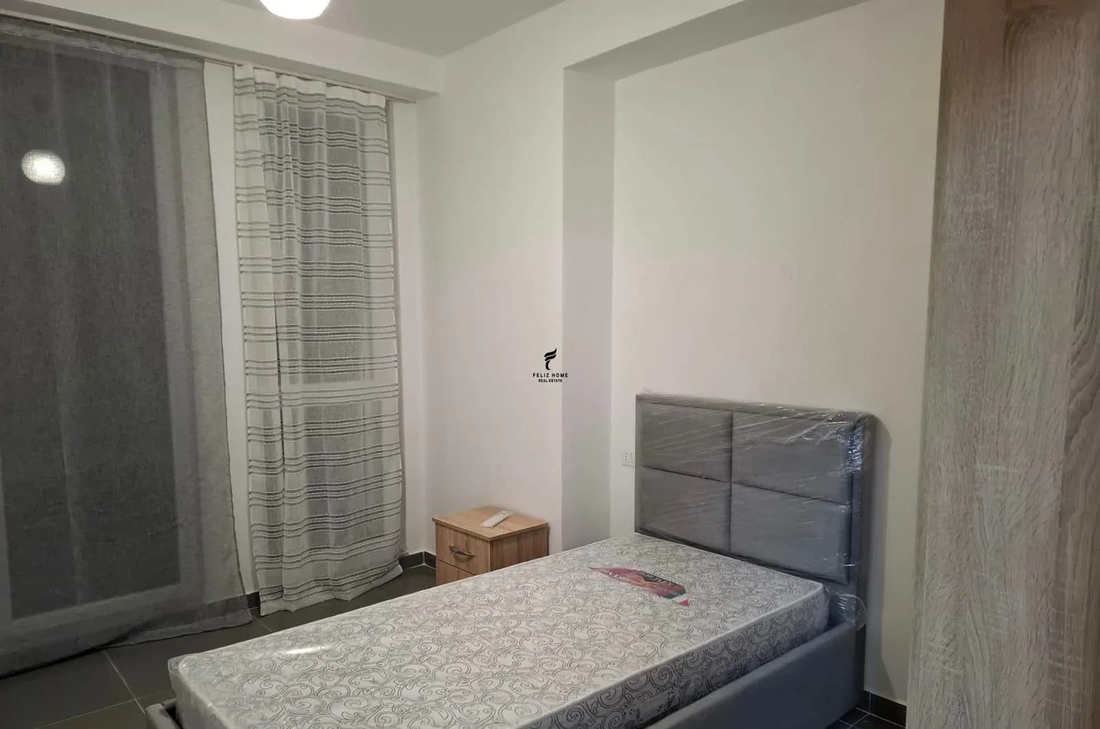 APARTAMENT ME QERA 2+1 5 MAJ 65.000 LEKE 4