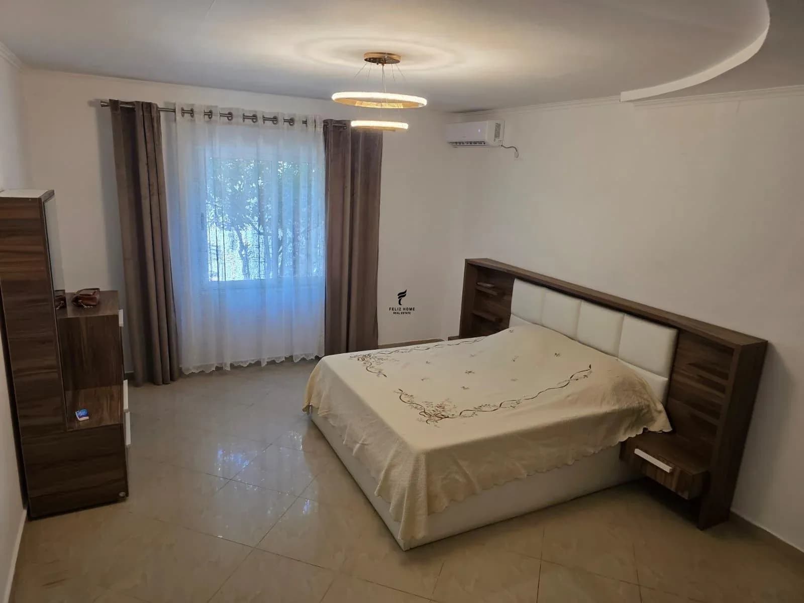 APARTAMENT ME QERA 1+1 ALLIAS 50.000 LEKE 3