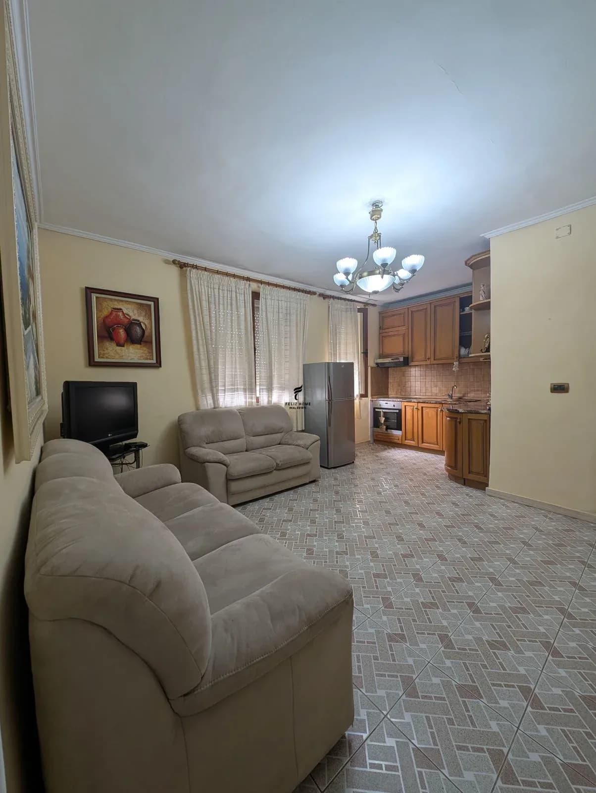 SHITET APARTAMENT DUPLEX MYSLYM SHYRI 275.000 EURO