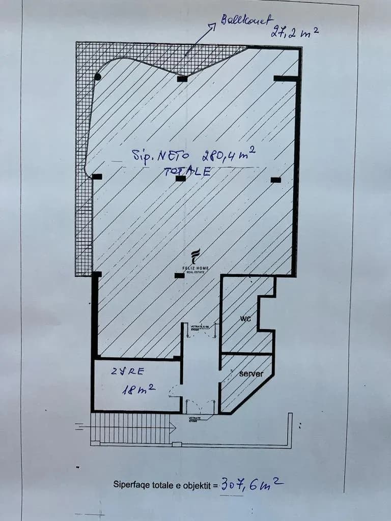 ZYRE ME QERA 300 M2 AIR ALBANIA 700.000 LEKE