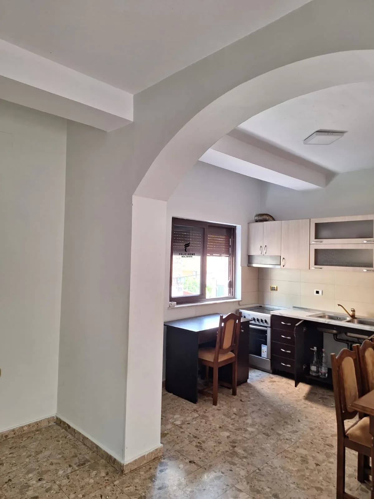 SHITET APARTAMENT 3+1 XHAMLLIK 189.000 EURO 3