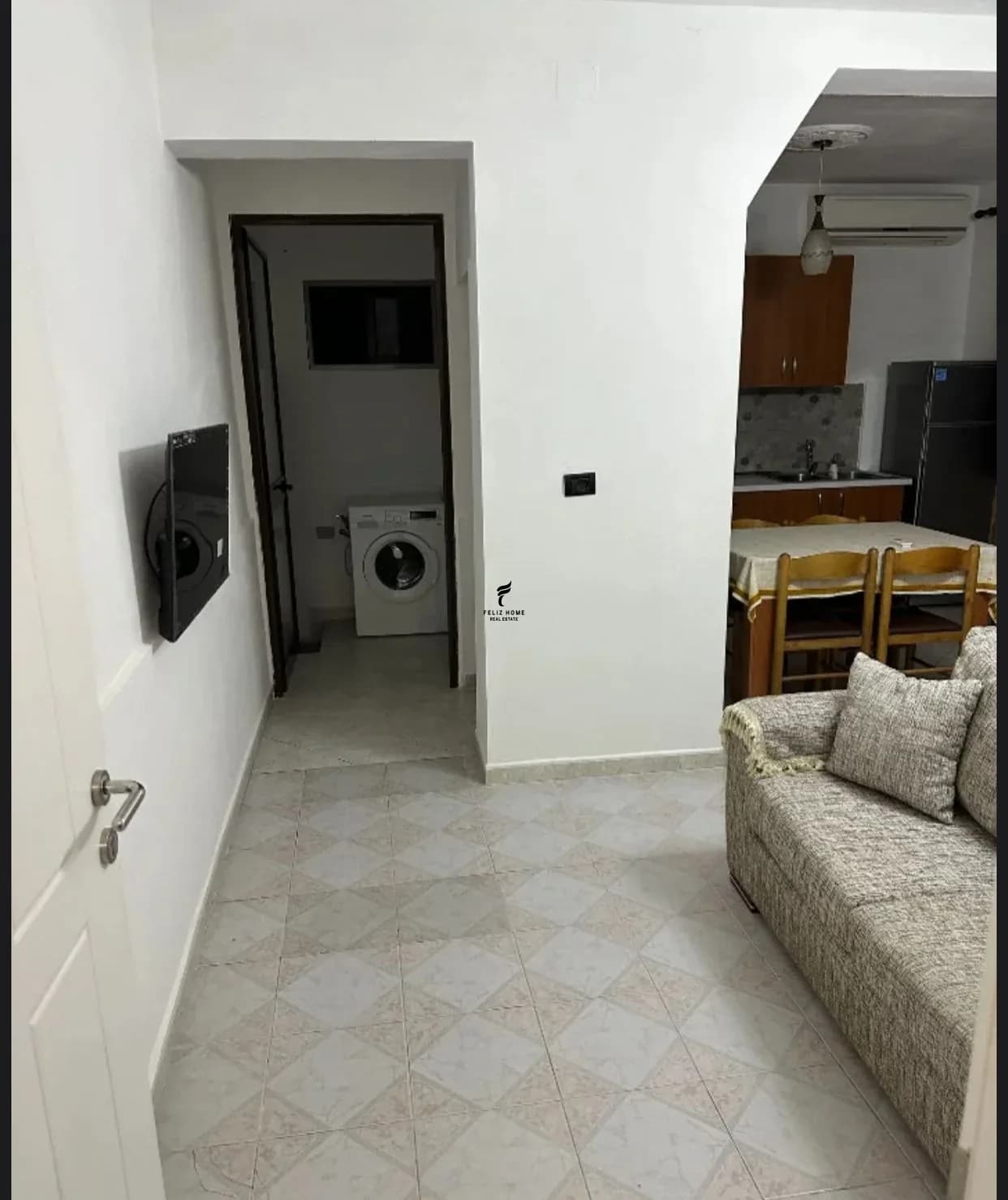 GARSIONERE ME QERA KOMUNA E PARISIT 45.000 LEKE 3