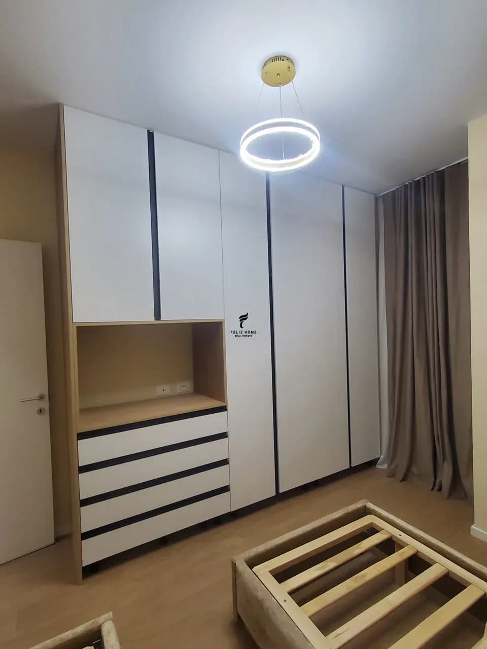 APARTAMENT ME QERA 2+1 LIQEN I THATE 1300 EURO 4