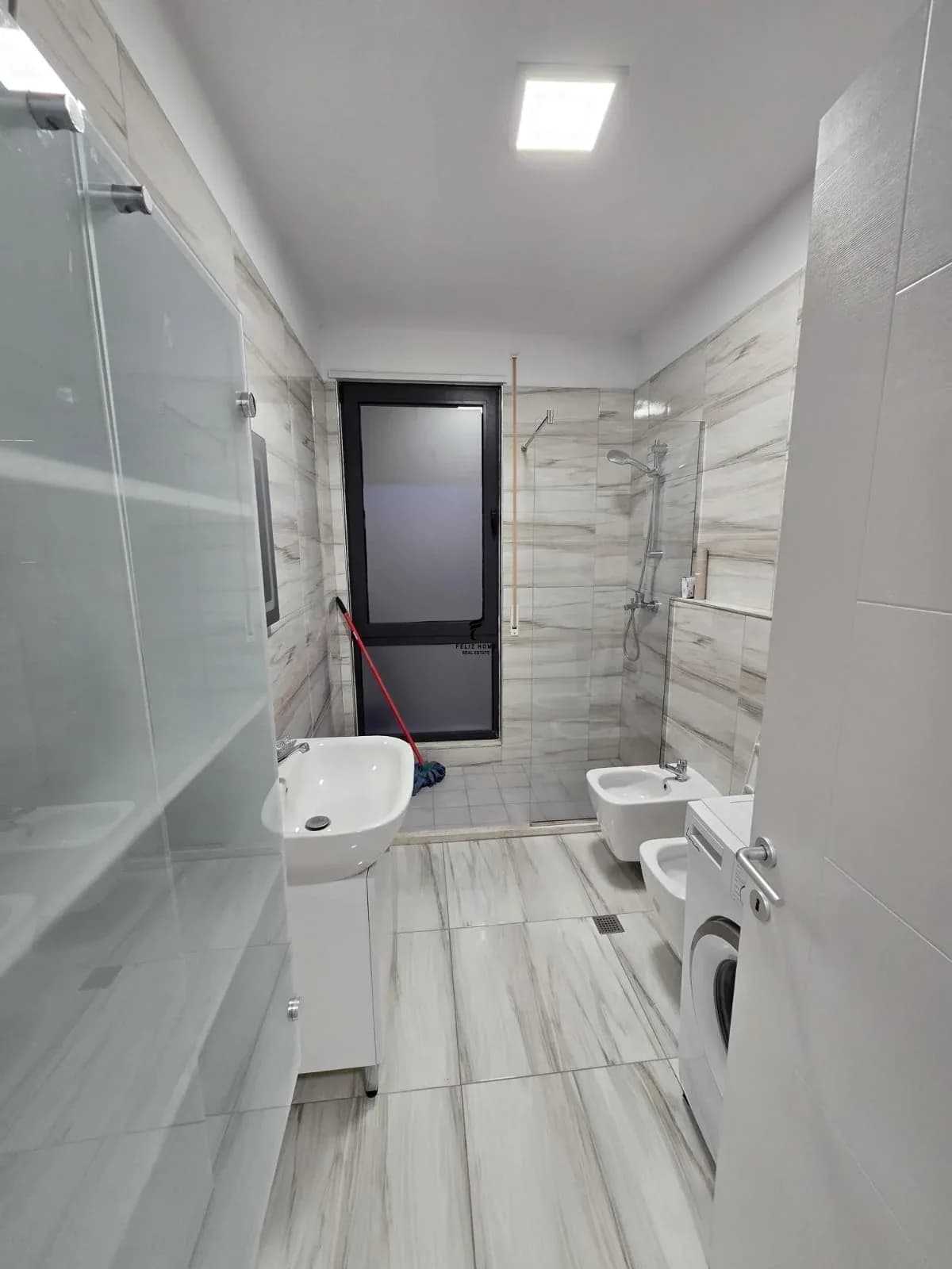 APARTAMENT ME QERA 1+1 ALI DEMI 60.000 LEKE 4