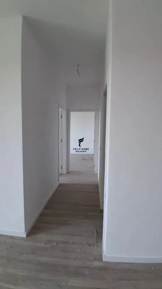 APARTAMENT ME QERA 2+1 5 MAJI 50.000 LEKE 2