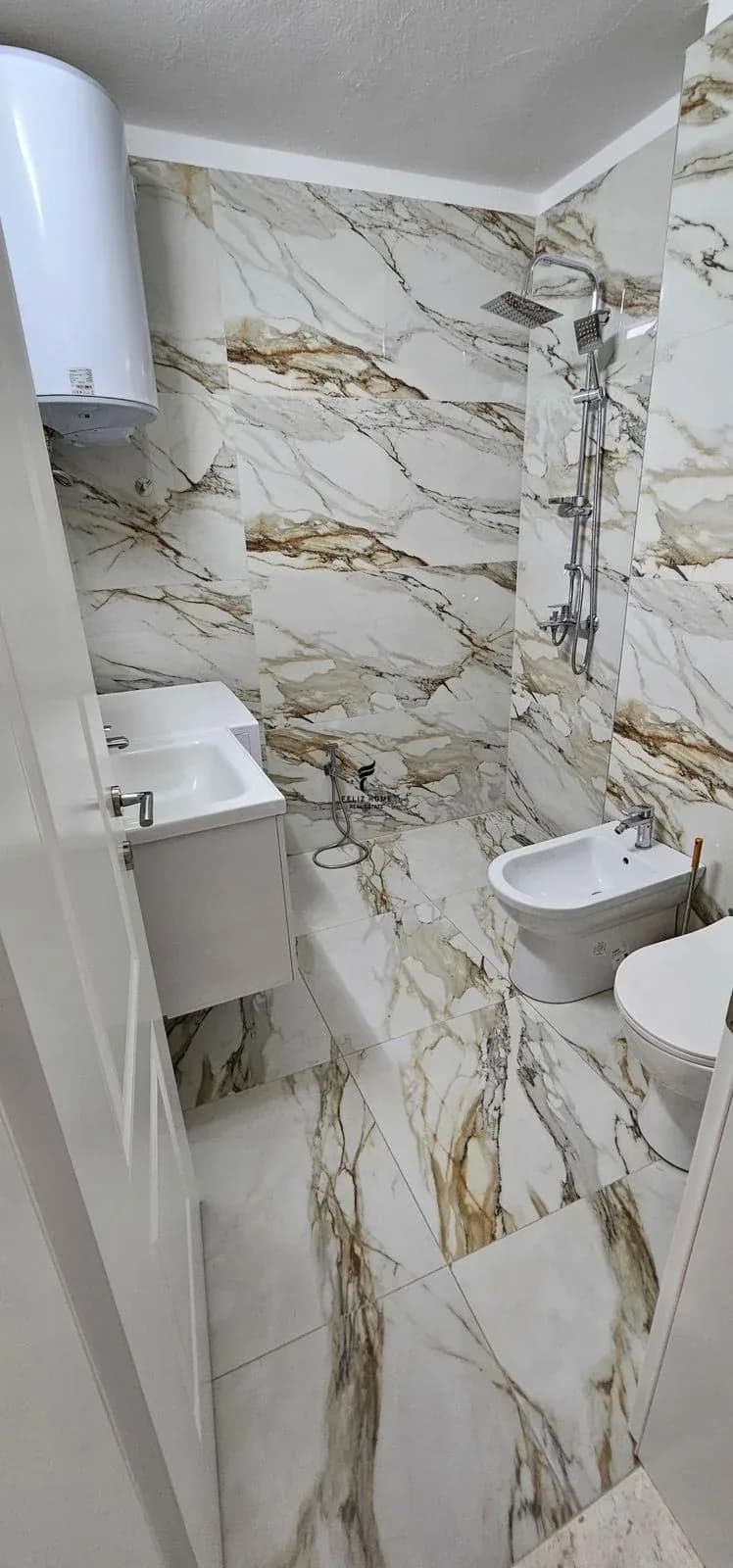 APARTAMENT ME QERA 1+1 RRUGA E ELBASANIT 50.000 LEKE 4