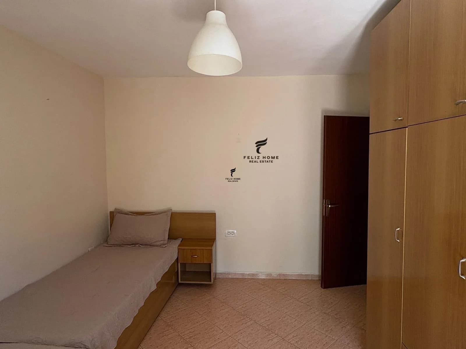 APARTAMENT ME QERA 2+1 SHKOLLA E BALETIT 55.000 LEKE 4