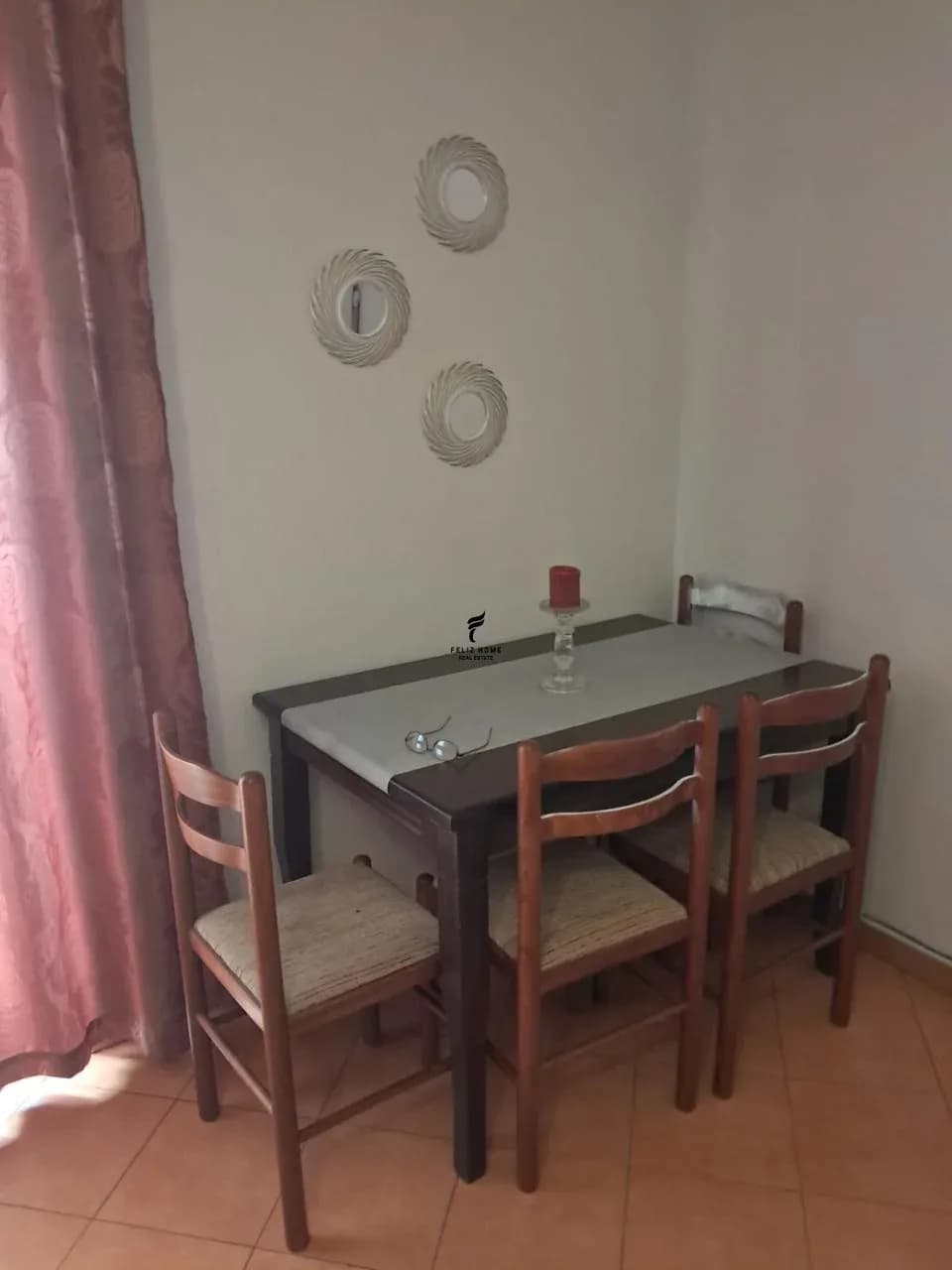 ZYRE ME QERA 70 M2 RRUGA E ELBASANIT 55.000 LEKE 1