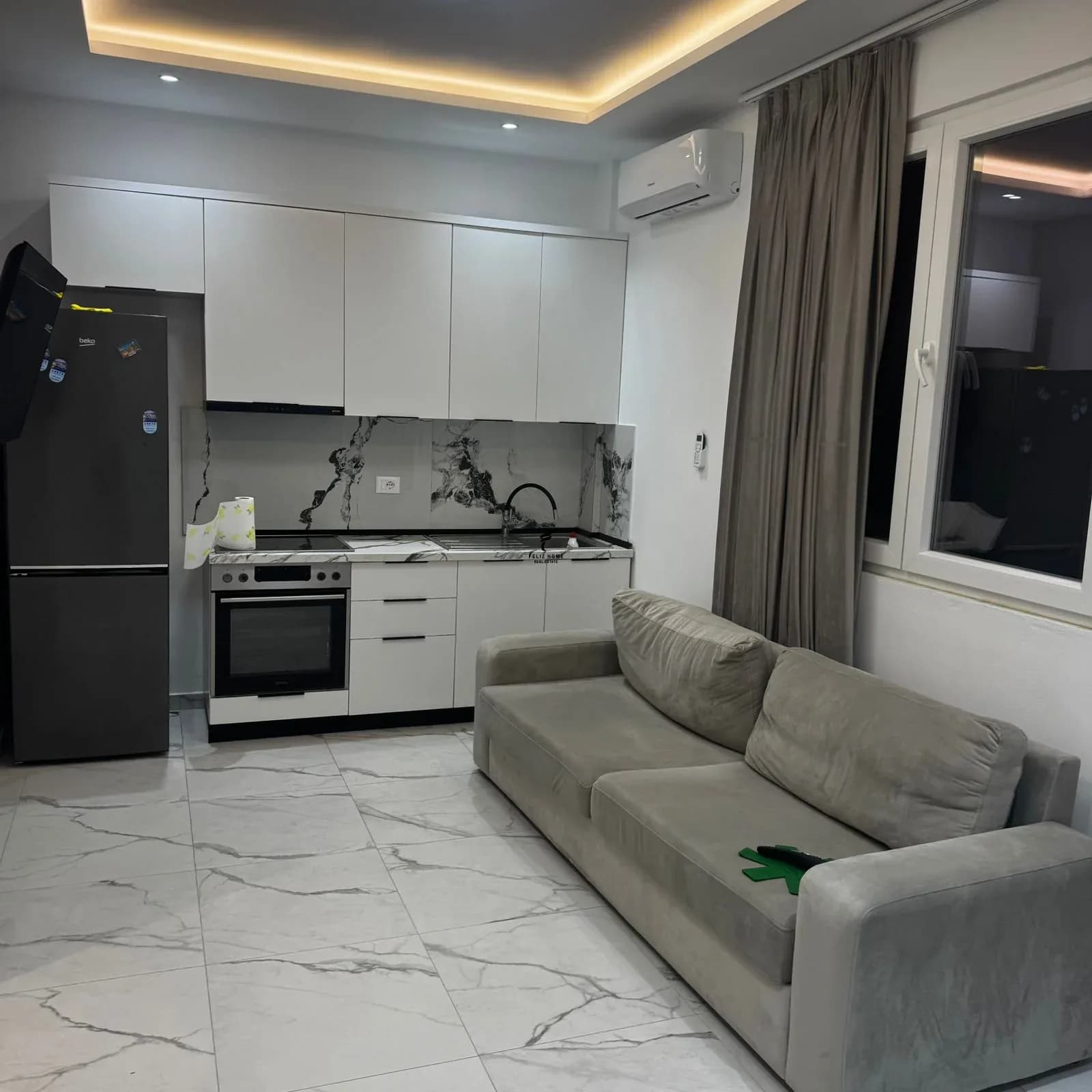APARTAMENT ME QERA 1+1 RRUGA 5 MAJ 50.000 LEKE