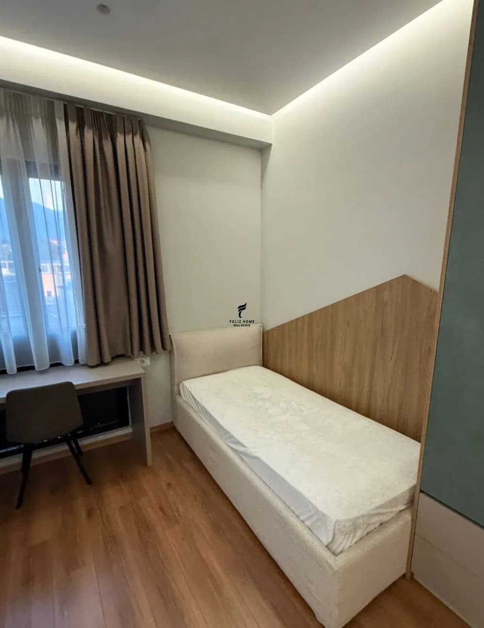 APARTAMENT ME QERA 2+1 RRUGA E DIBRES 70.000 LEKE 4