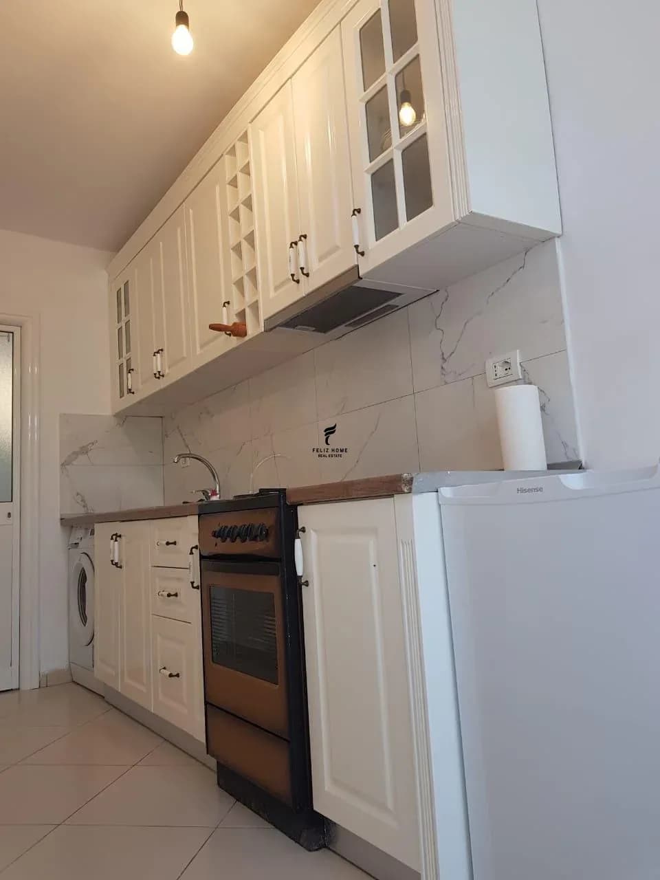 APARTAMENT ME QERA 1+1 SELITE 40.000 LEKE 2