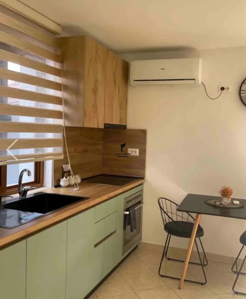 APARTAMENT ME QERA 1+1 QYTET STUDENTI 45.000 LEKE 2