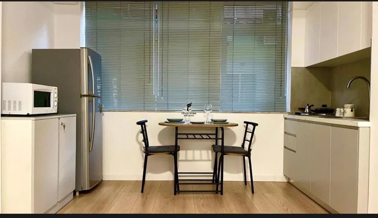 GARSONIERE ME QERA 45M2 BLLOK 700 EURO 4