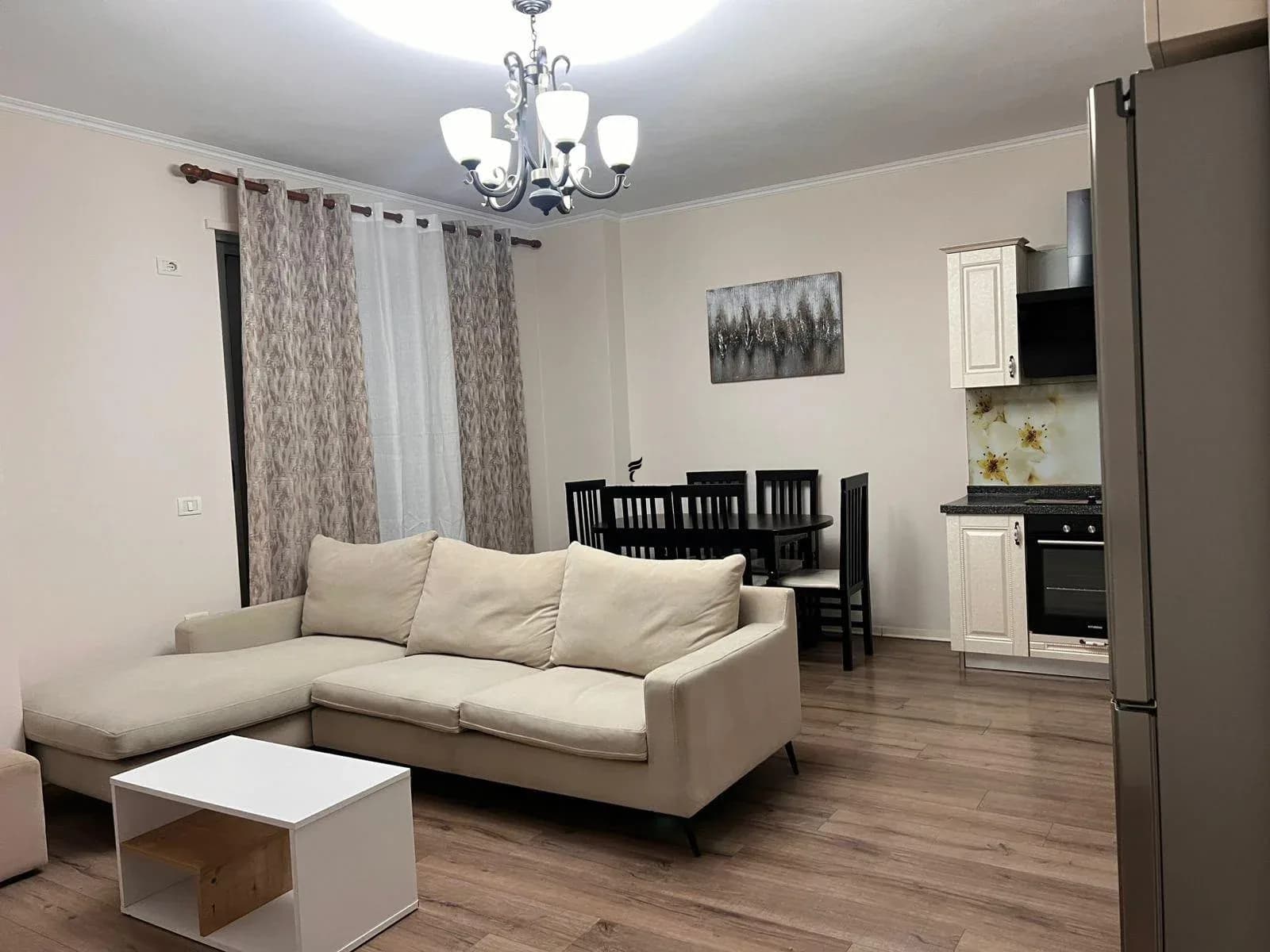 APARTAMENT ME QERA 2+1 FRESK 45.000 LEKE