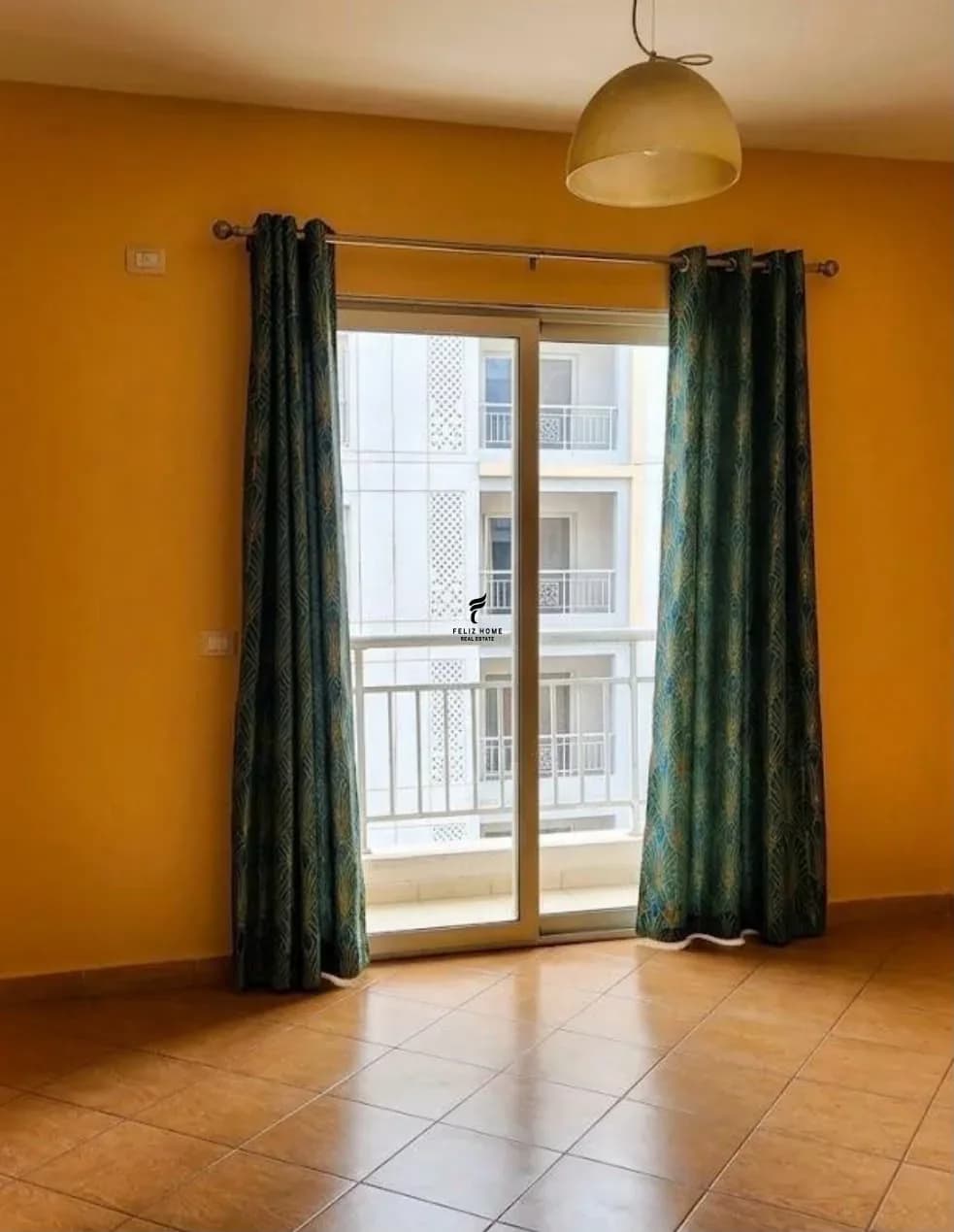 ZYRE ME QERA 100 M2 BULEVARDI RI 55.000 LEKE 2