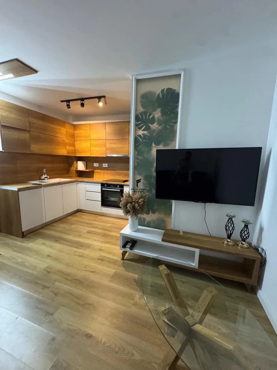 APARTAMENT ME QERA 2+1 KONGRESI I MANASTIRIT 70.000 LEKE 3