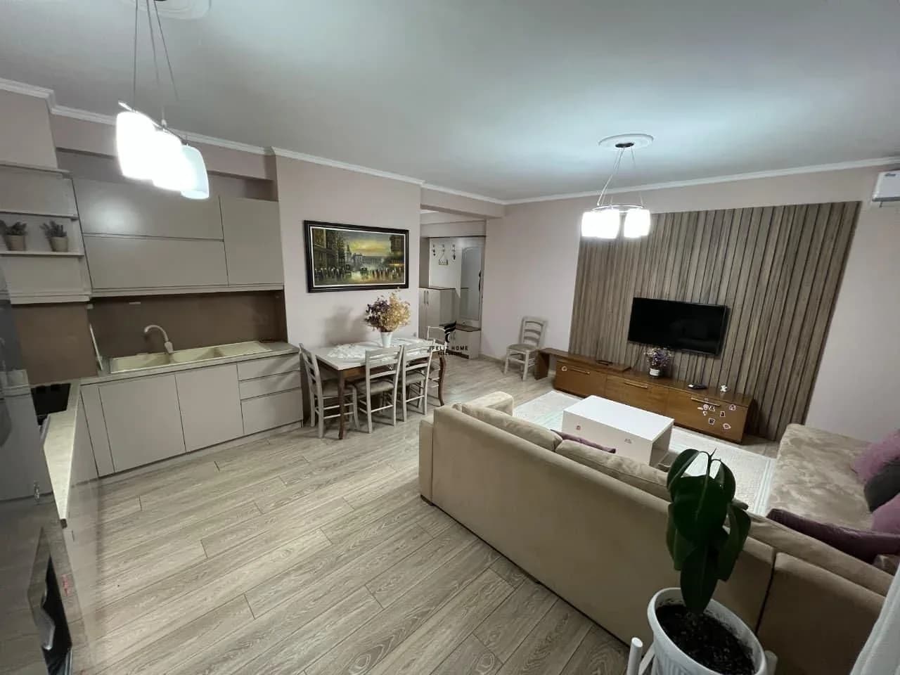 APARTAMENT ME QERA 2+1 ASTIR 55.000 LEKE 3