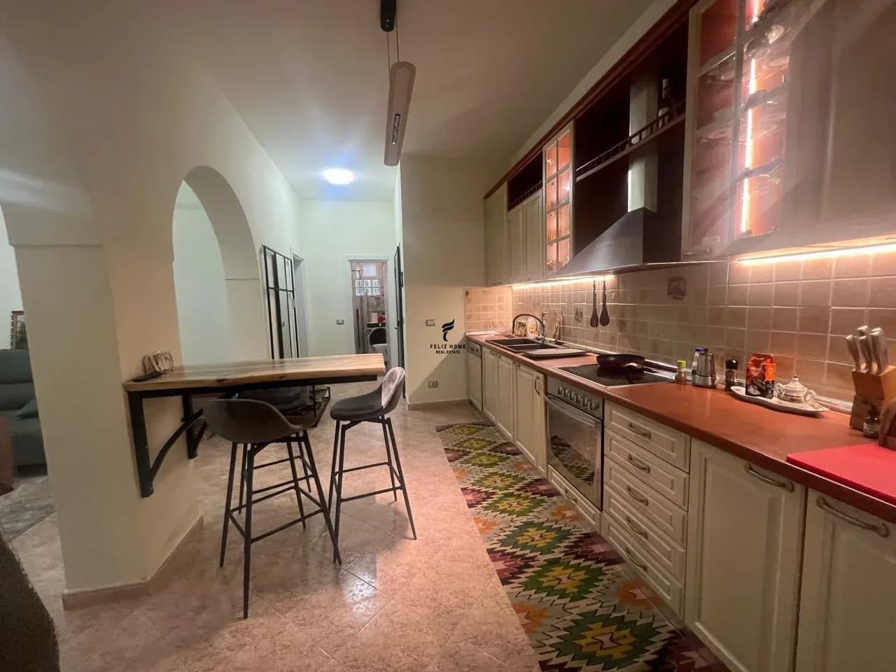 APARTAMENT ME QERA 3+1 VASIL SHANTO 75.000 LEKE 2