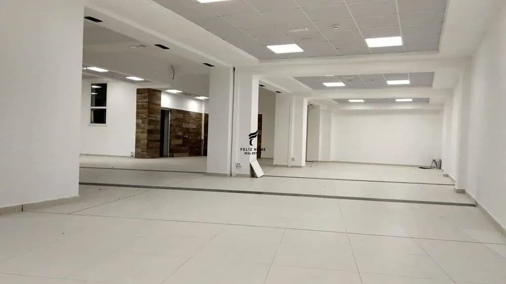 AMBIENT BIZNESI ME QERA 750M2 KOMBINAT 200.000 LEKE