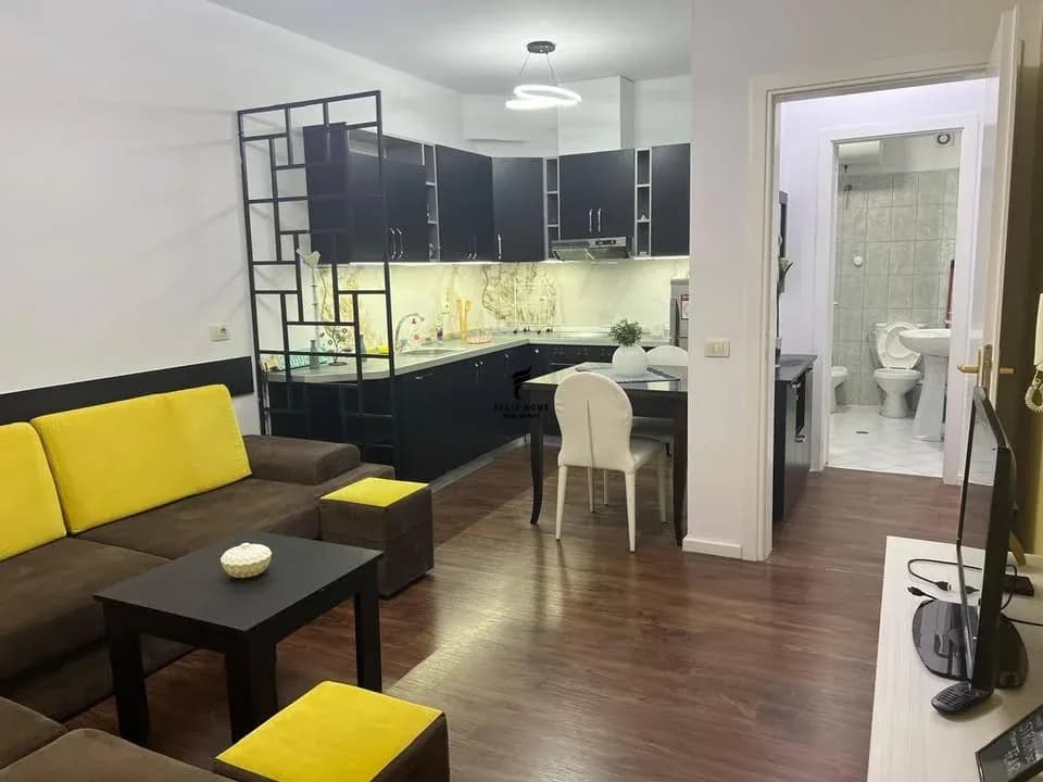 APARTAMENT ME QERA 1+1 XHAMIA E TABAKEVE 50.000 LEKE 2