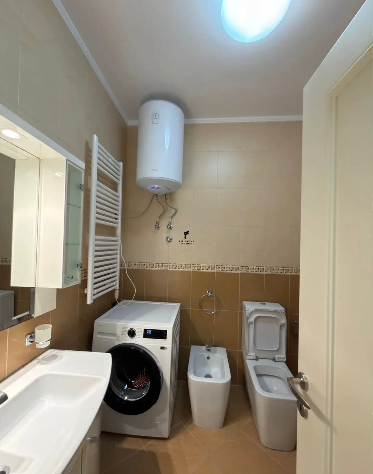 APARTAMENT ME QERA 1+1 21 DHJETORI 60.000 LEKE 4