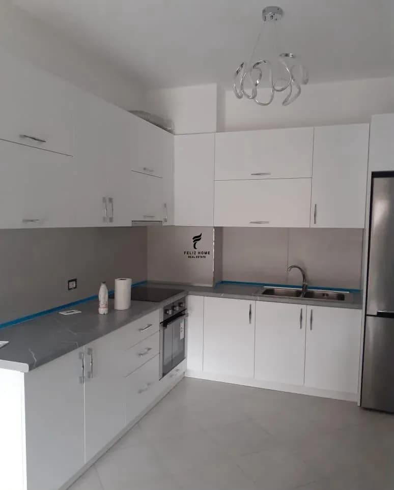 APARTAMENT ME QERA 1+1 ASTIR 500 EURO 3