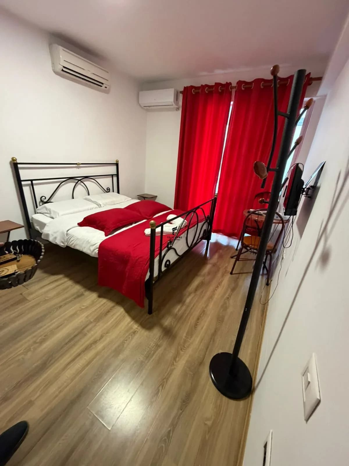 HOTEL ME QERA 3-KATESH RRUGA E ELBASANIT 360.000 LEKE 2