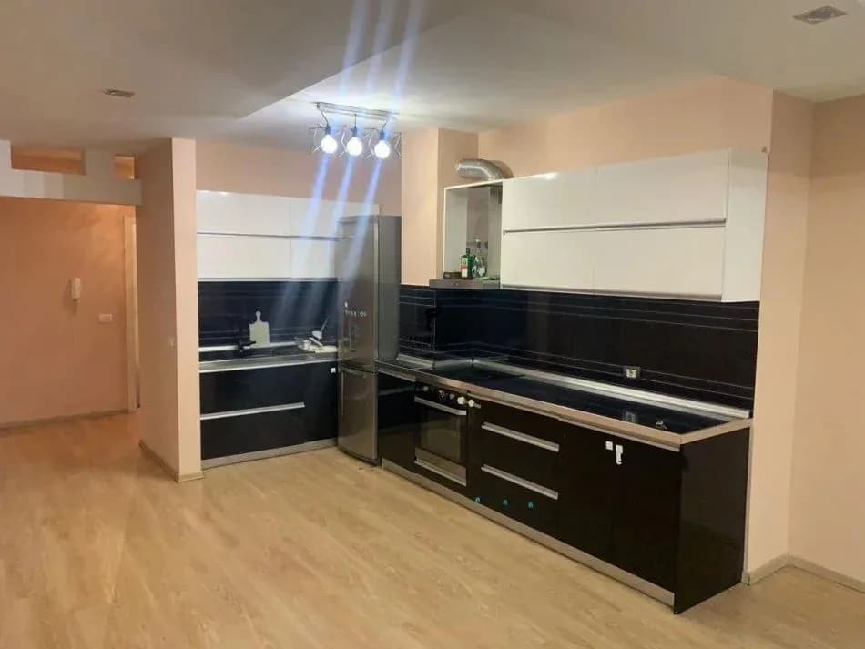 APARTAMENT ME QERA 2+1 ISH DOGANA 65.000 LEKE 3