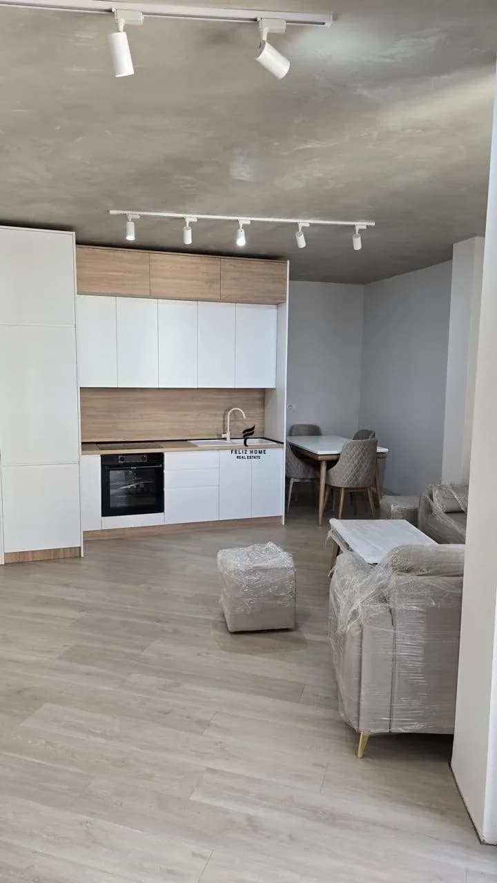 APARTAMENT ME QERA 1+1 ASTIR 60.000 LEKE 2