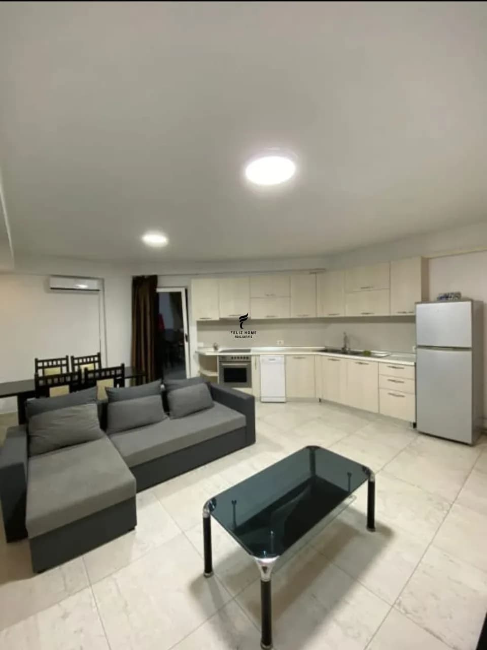 APARTAMENT ME QERA 2+1 VASIL SHANTO 70.000 LEKE 2