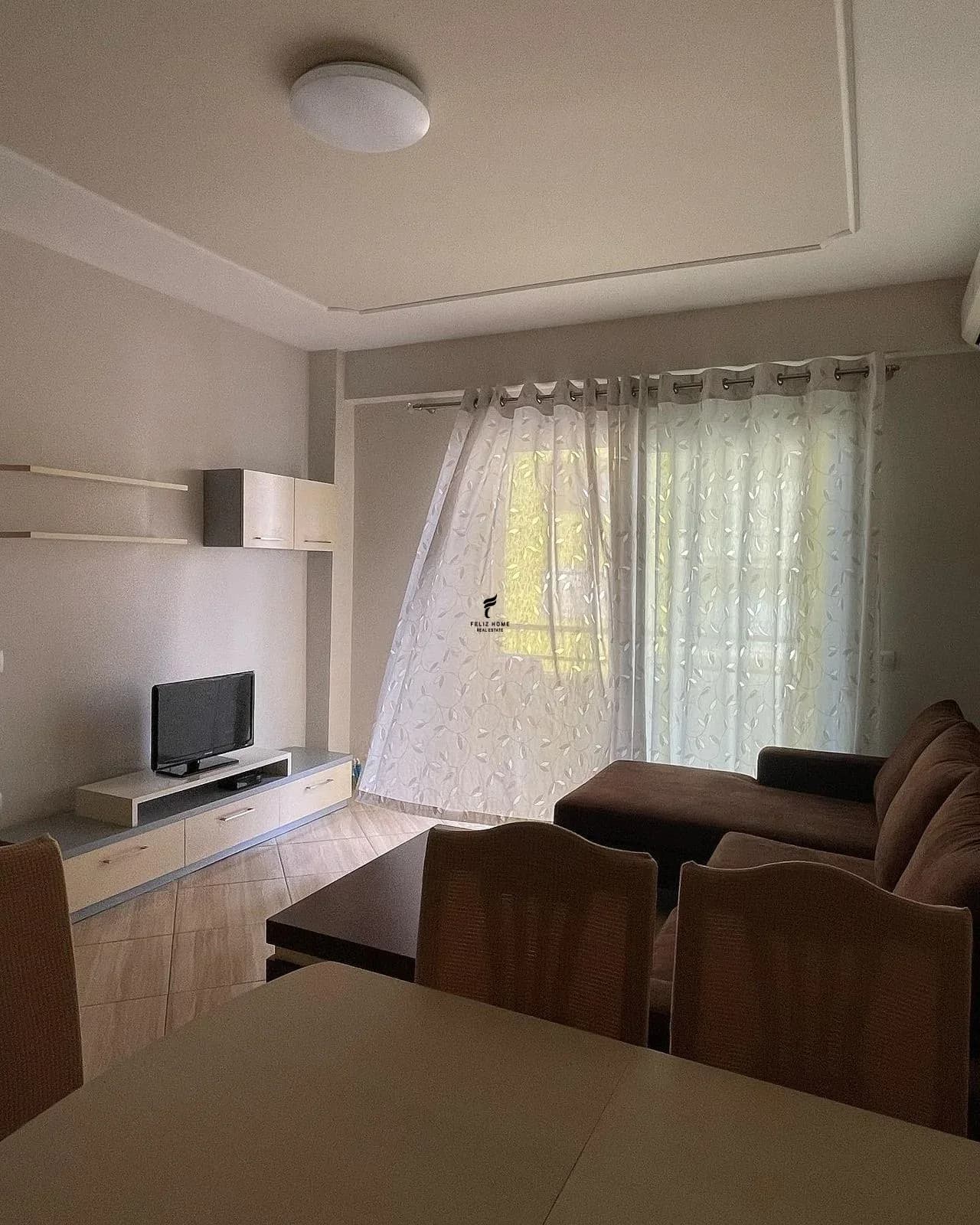 APARTAMENT ME QERA 1+1 DON BOSKO 50.000 LEKE 2