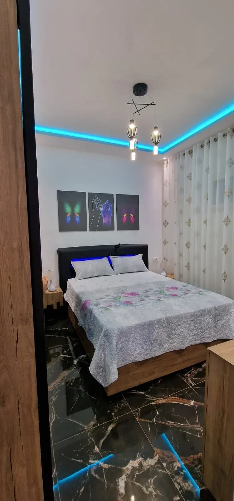 SHITET APARTAMENT 1+1 XHAMLLIKU 450.000 EURO 4