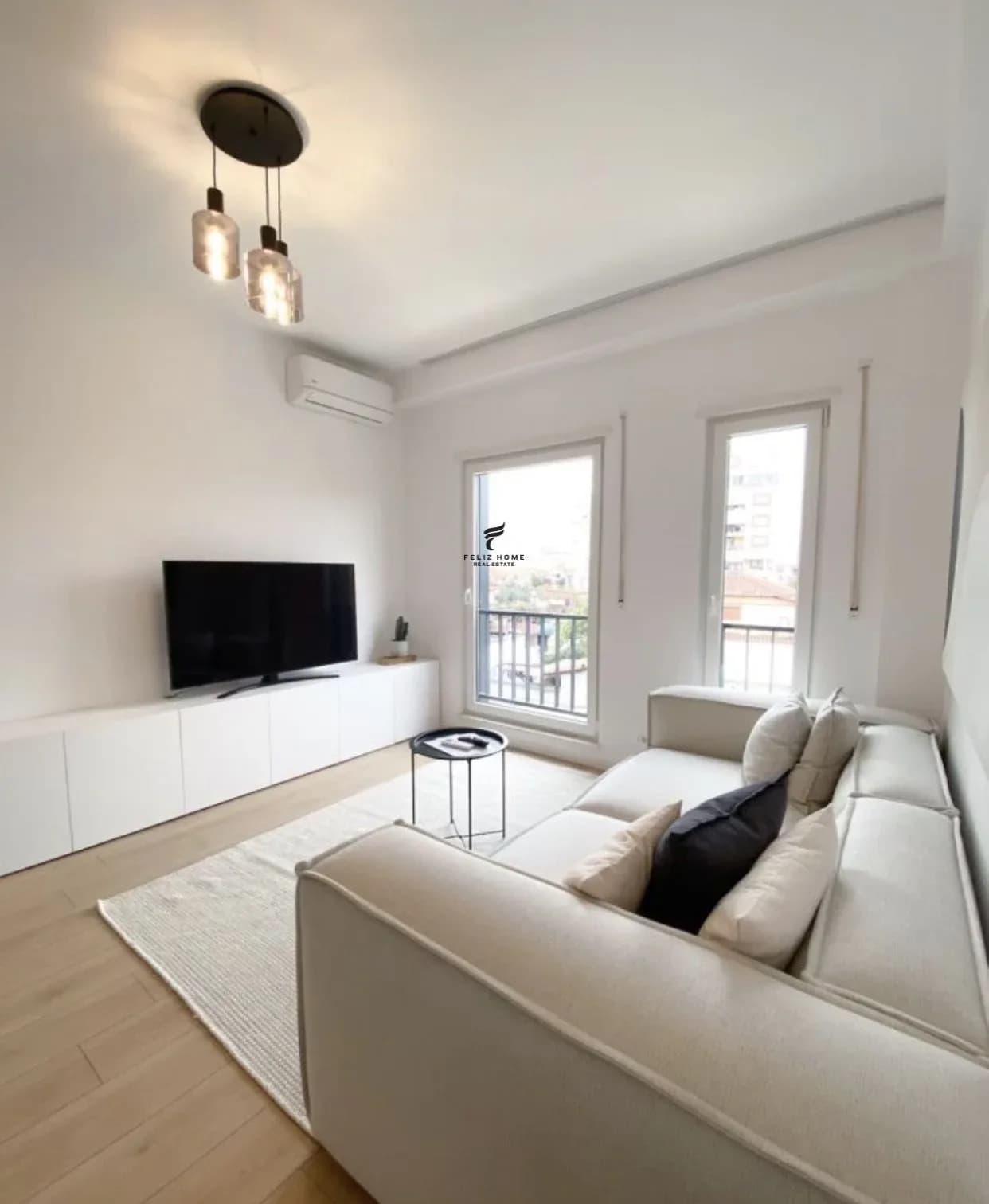 APARTAMENT ME QERA 1+1 STACIONI TRENIT 75.000 LEKE