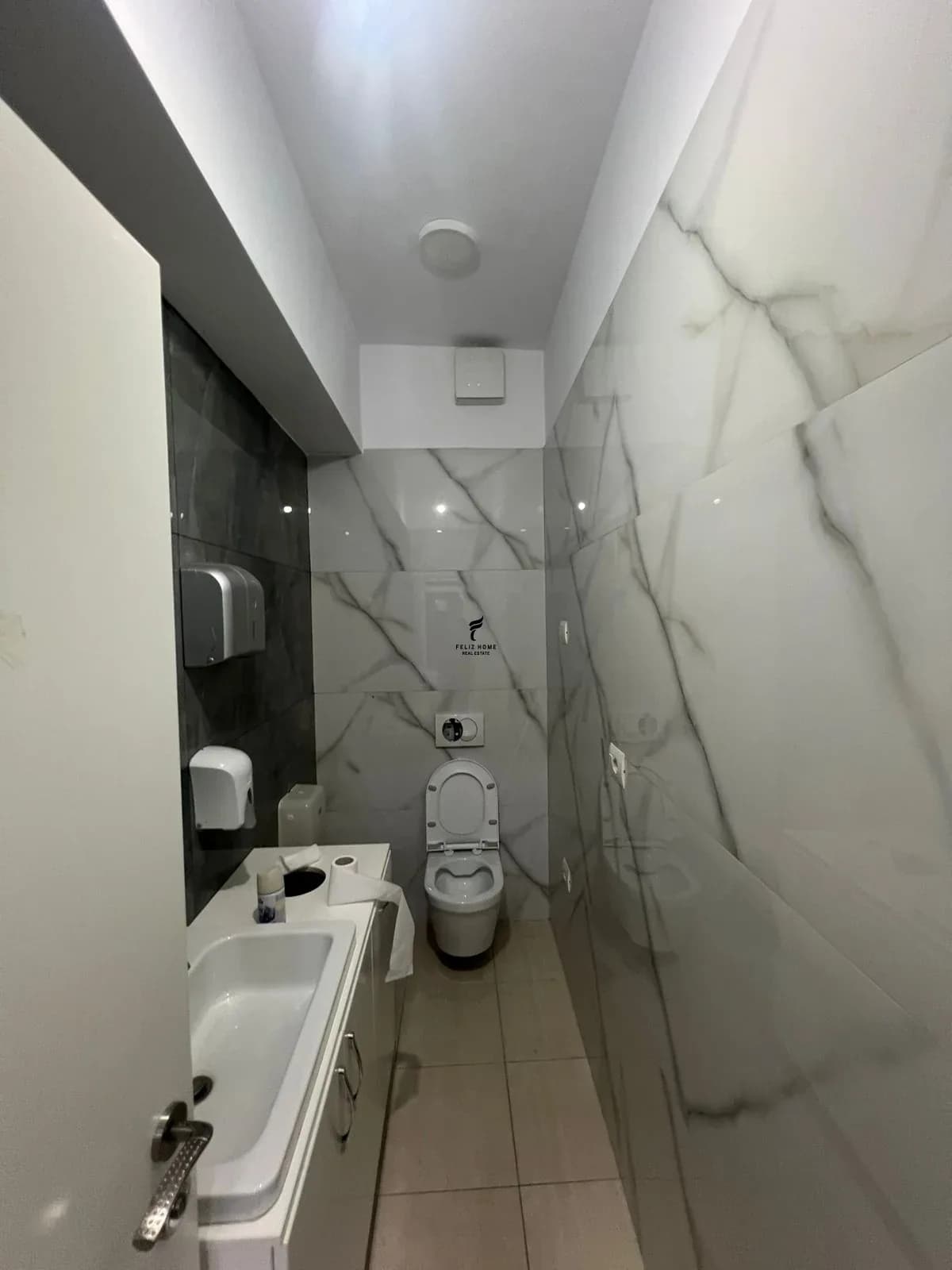 ZYRE ME QERA 90 M2 RRUGA E KAVAJËS 80.000 LEKE 4