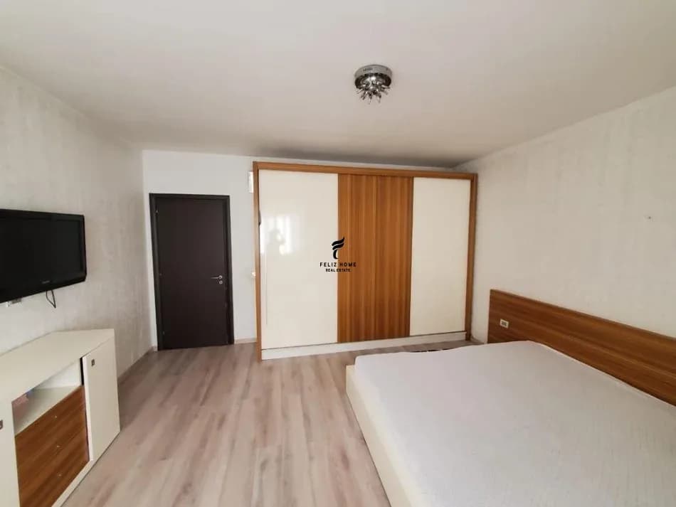 APARTAMENT ME QERA 2+1 PAZARI I RI 60.000 LEKE 2