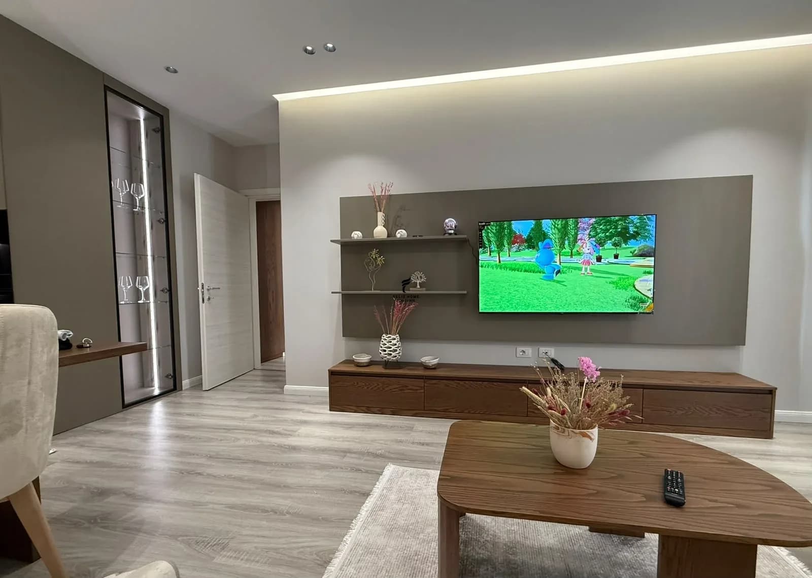 APARTAMENT ME QERA 1+1 LAPRAKE 70.000 LEKE