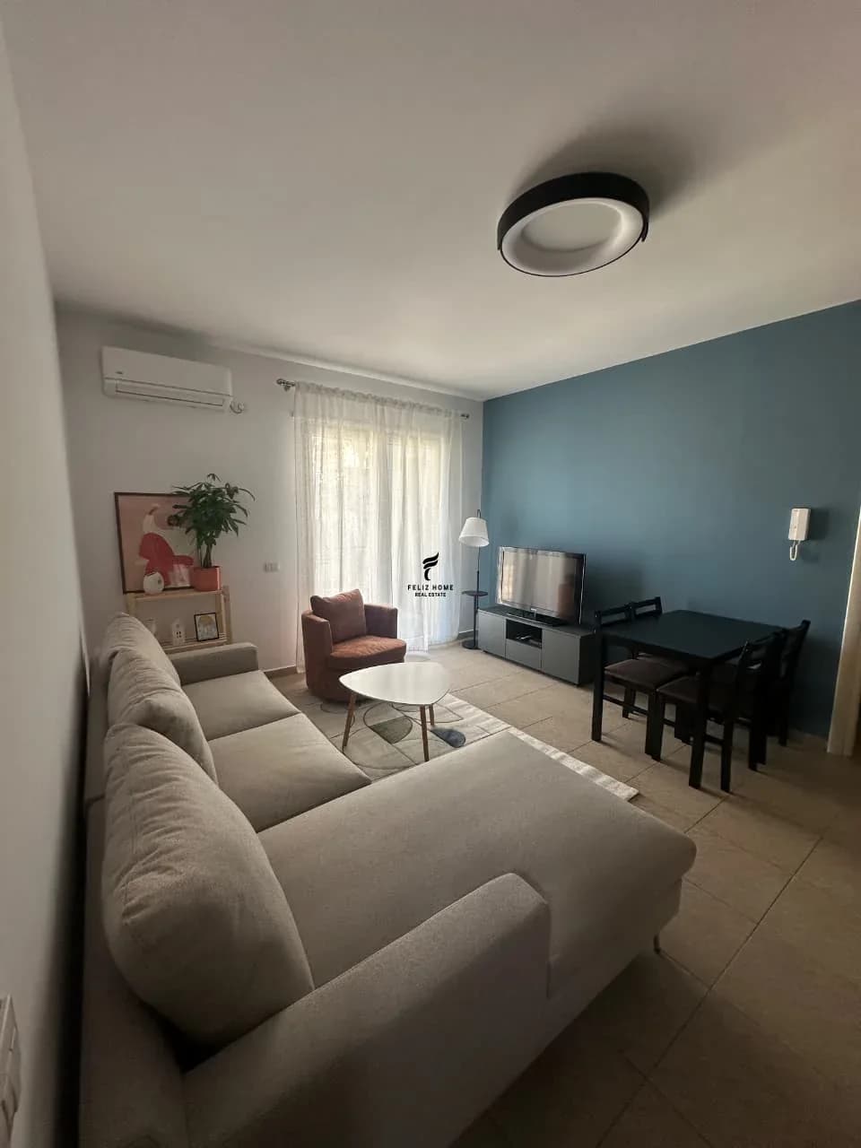 APARTAMENT ME QERA 1+1 ISH STACIONI TRENIT 65.000 LEKE