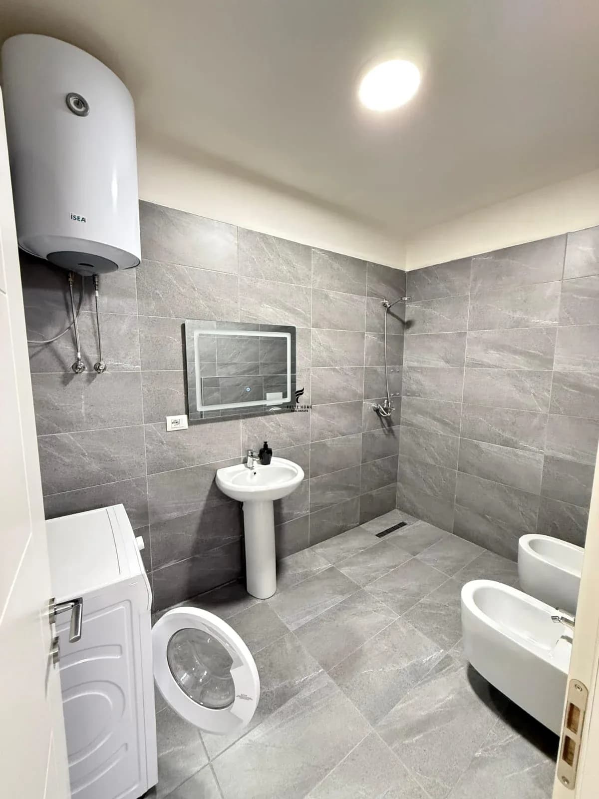 APARTAMENT ME QERA 1+1 ASTIR 45.000 LEKE 4