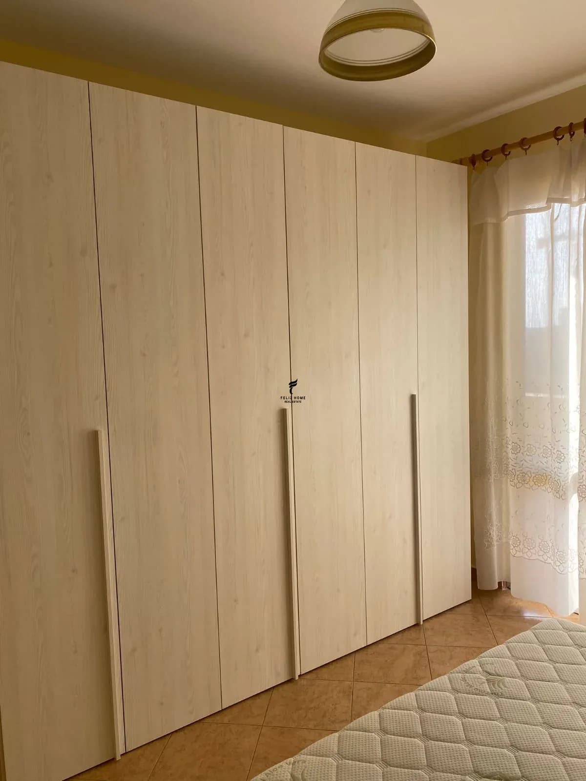 APARTAMENT ME QERA 1+1 21 DHJETORI 55.000 LEKE 2
