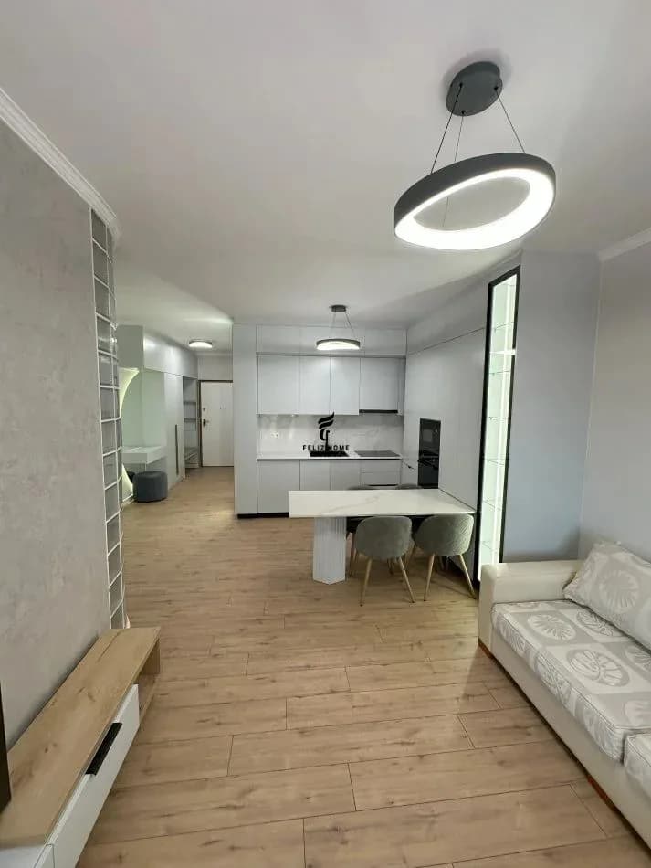 APARTAMENT ME QERA 2+1+2 DON BOSKO 1.000 EURO