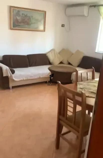 SHITET APARTAMENT 3+1 PAZARI RI 19.000.000 LEKE