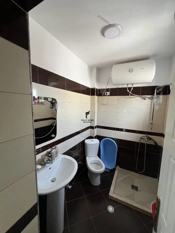 SHITET APARTAMENT 1+1 LAPRAKE 9.800.000 LEKE 4