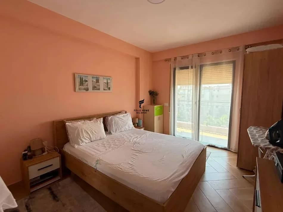 APARTAMENT ME QERA 1+1 RRUGA E ELBASANIT 65.000 LEKE 3
