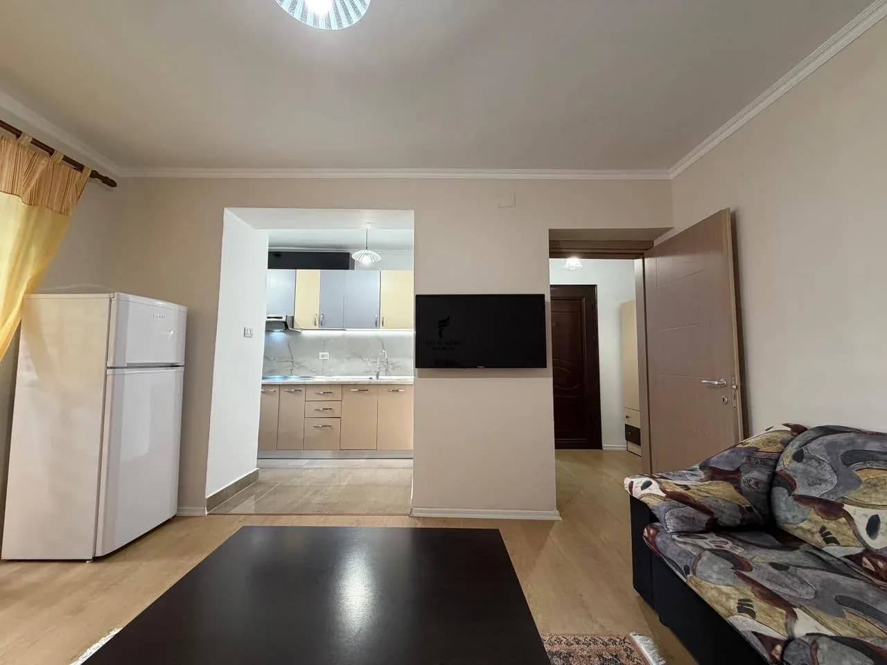 APARTAMENT ME QERA 1+1 ISH TREGU ELEKTRIK 60.000 LEKE 3