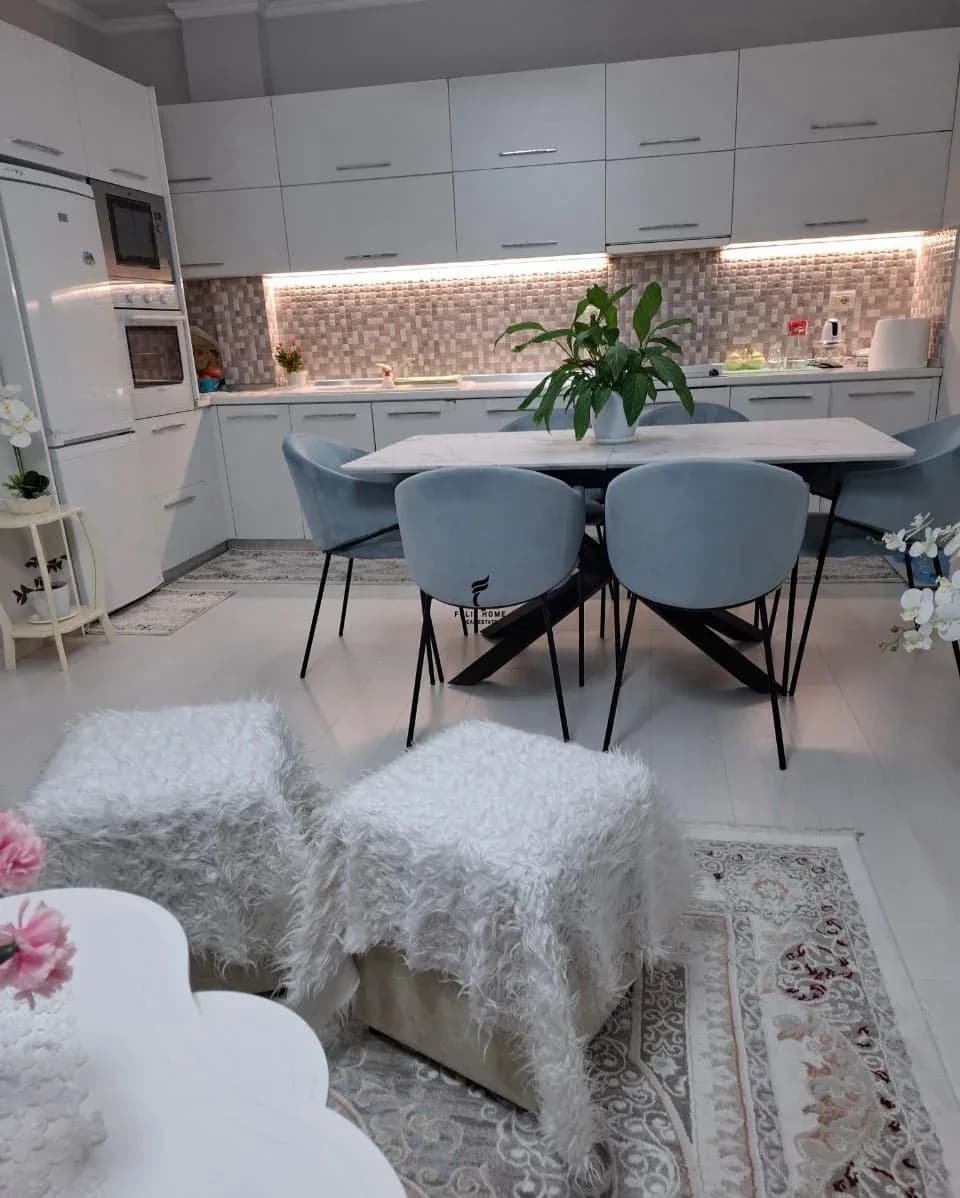 SHITET APARTAMENT 3+1+3 ASTIR 220.000 EURO 2